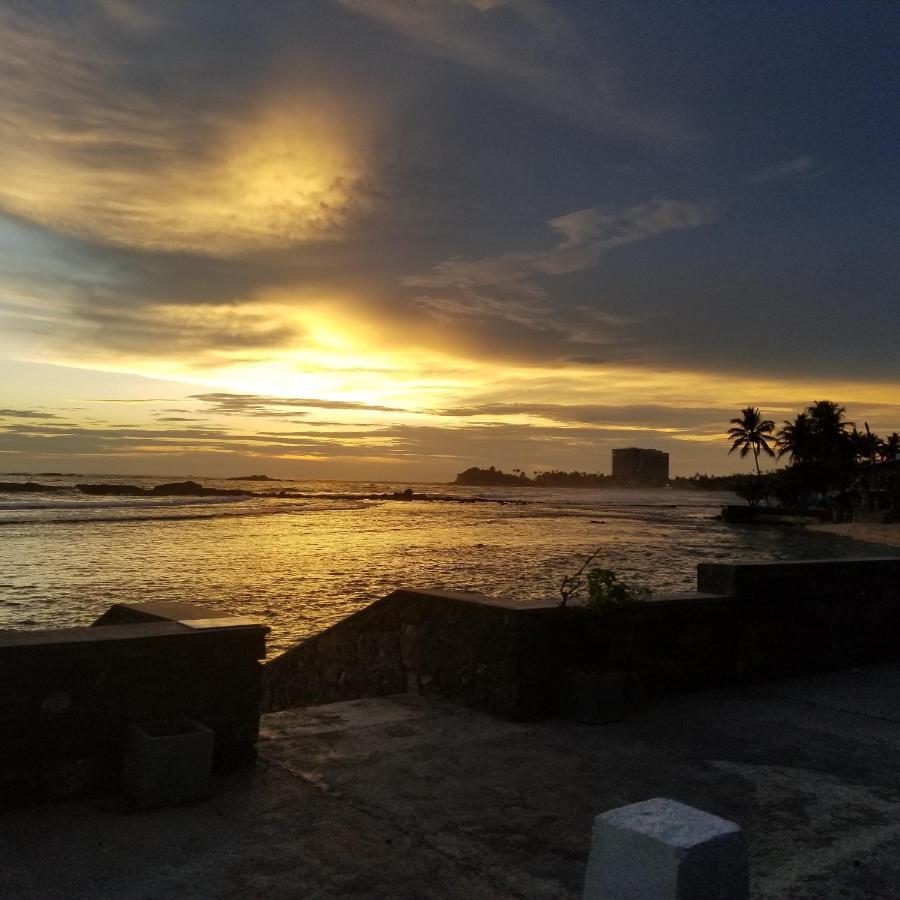 Disna Place Unawatuna Buitenkant foto